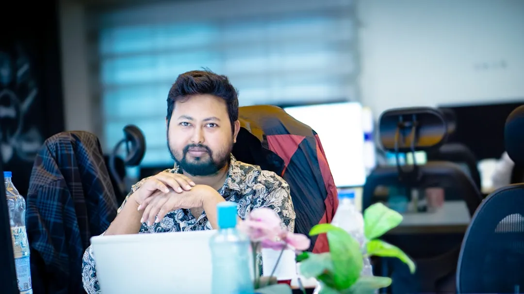 A comparison chart showing the ROI difference between exclusive and shared timeshare exit leads, provided by AXZ Lead.