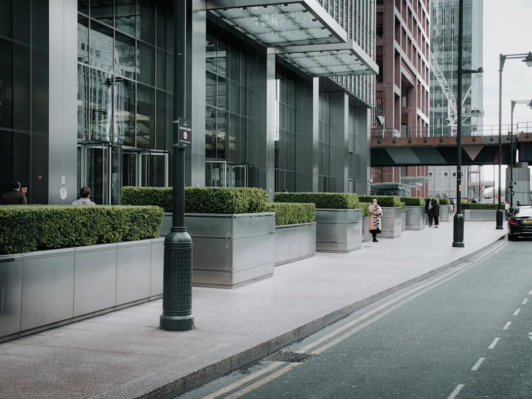 Key Factors Influencing B2B Lead Generation Pricing | AXZLead Guide